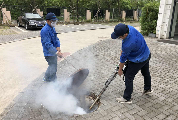 博来达开展春季灭鼠和露头蚊蝇消杀宣传工作