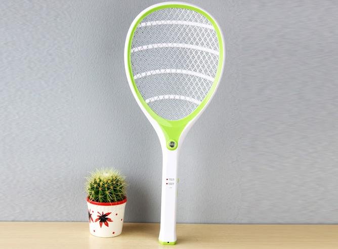 杀虫剂和电蚊拍共用，小心爆燃！